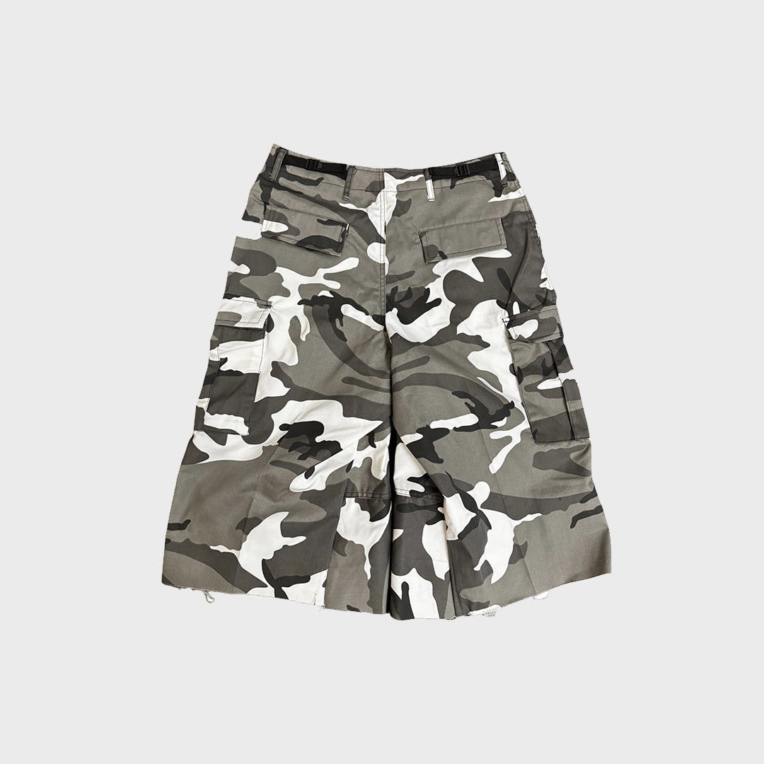 URBAN CAMO SHORTS