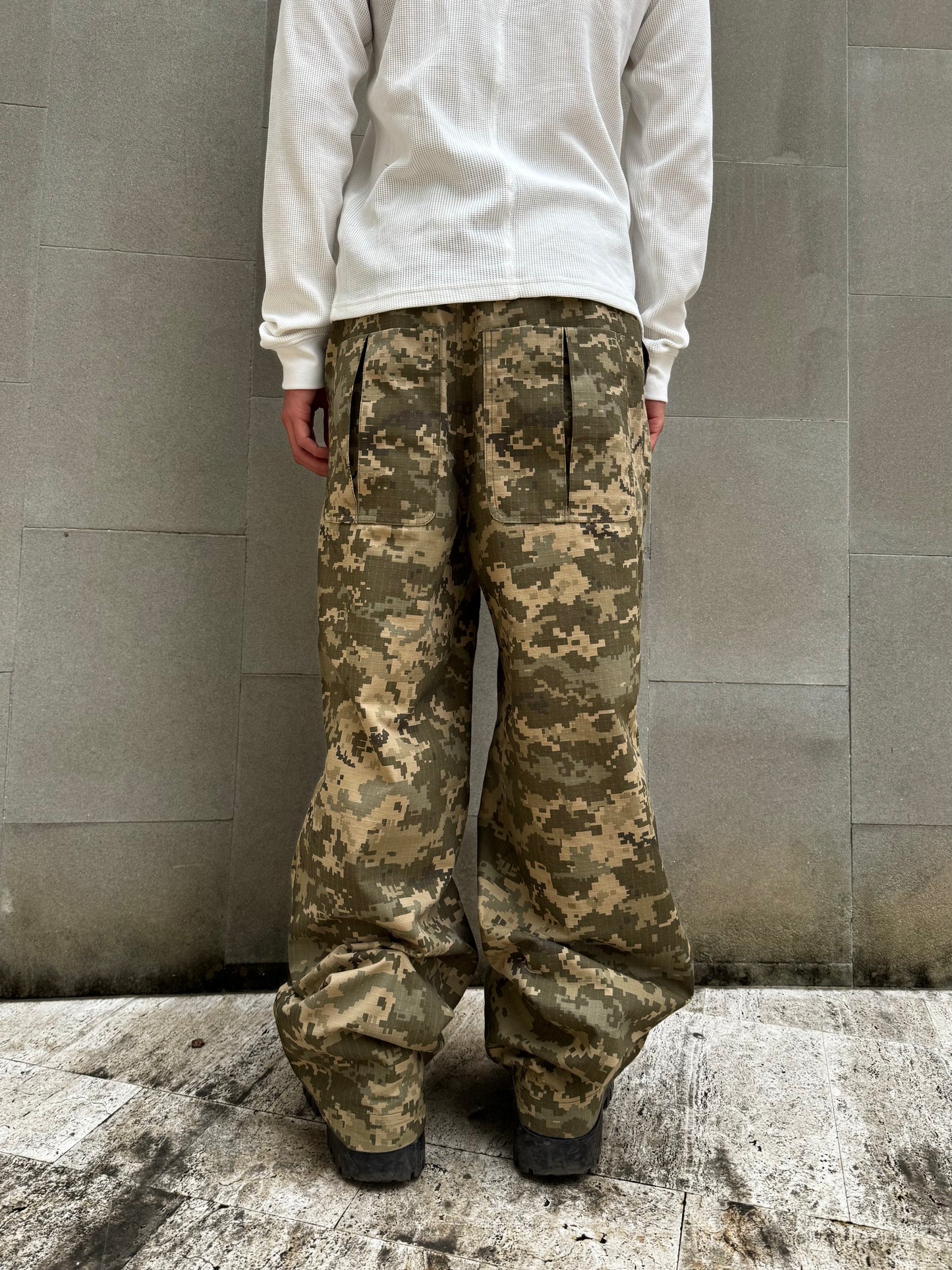 UNIFORM EVERYDAY PANTS CAMO