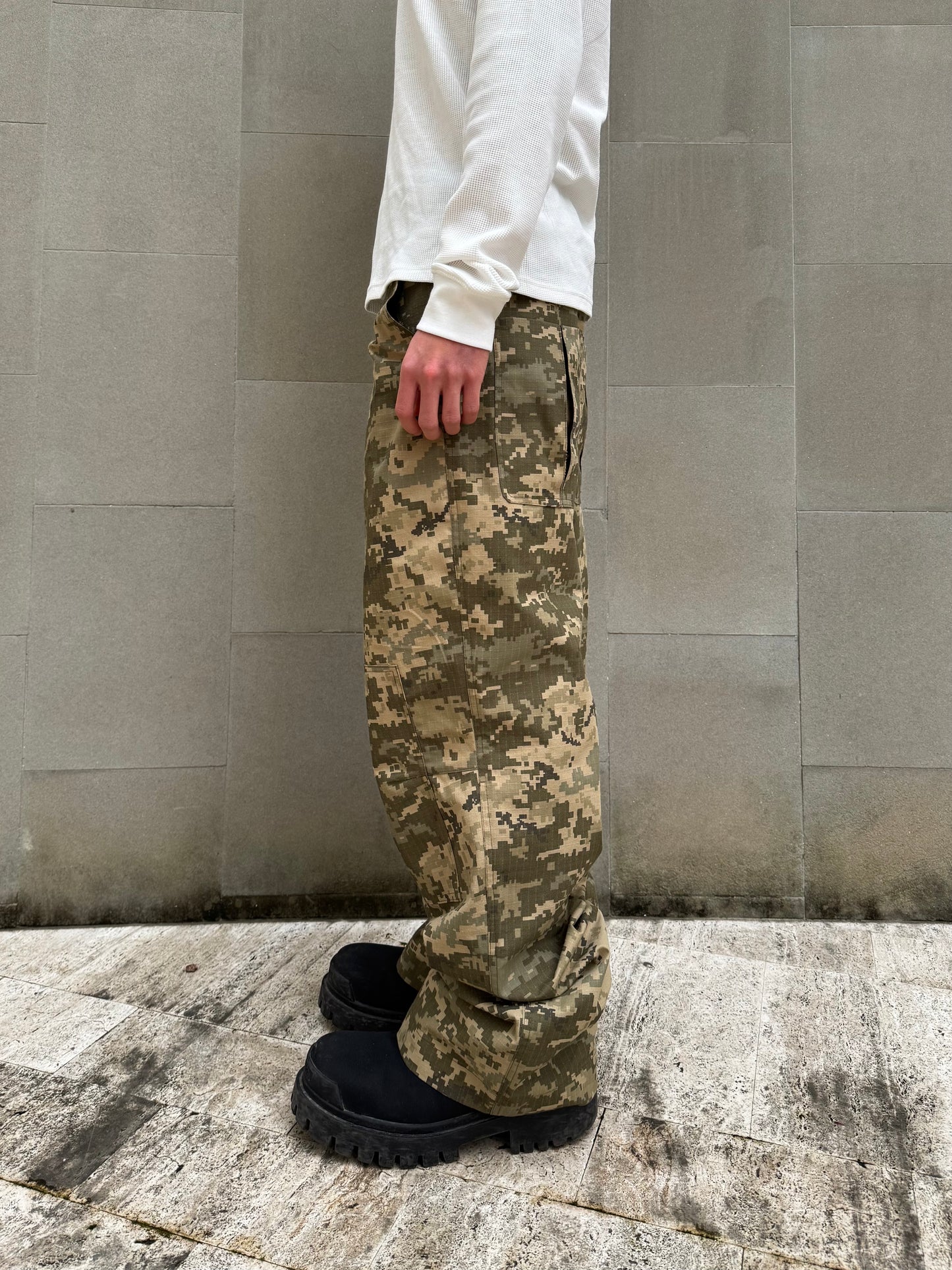 UNIFORM EVERYDAY PANTS CAMO