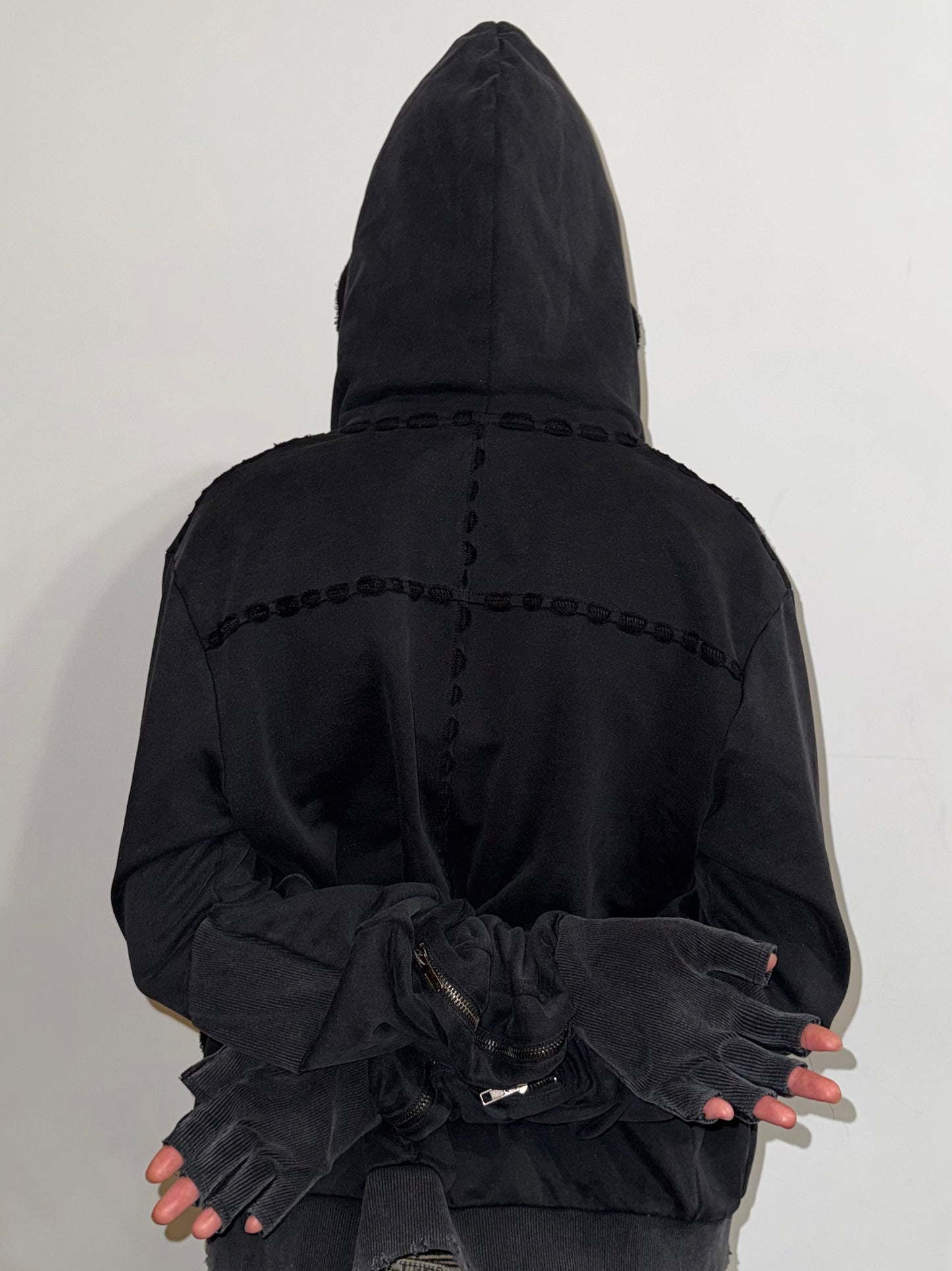 ARCH BOXER ZIP HOODIE AGED BLACK