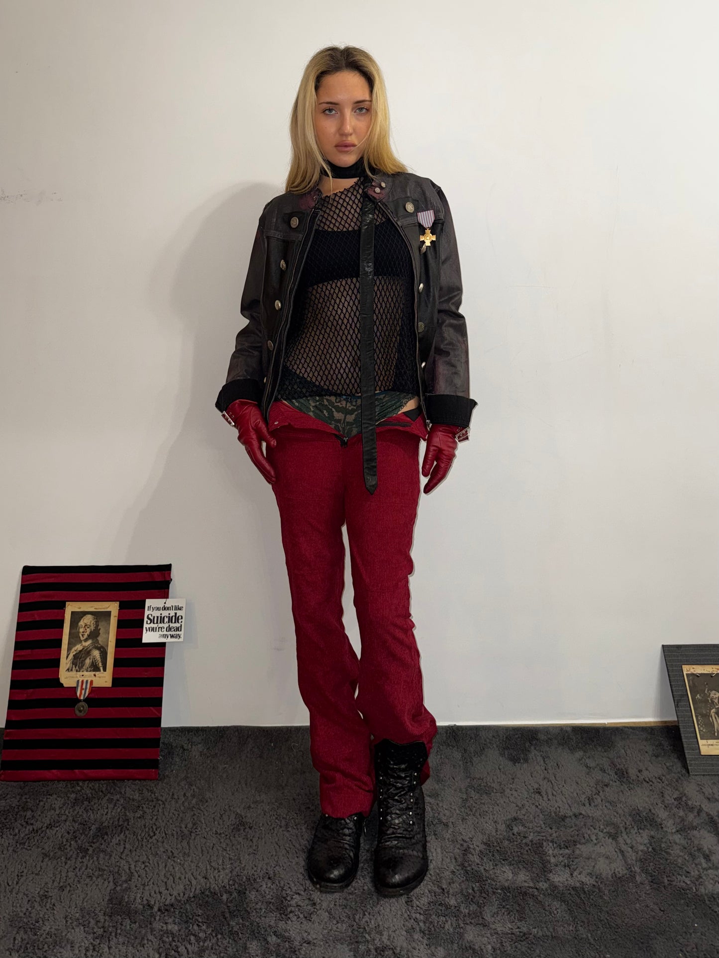 CORDUROY HAGI FANCY RED FLARED PANTS