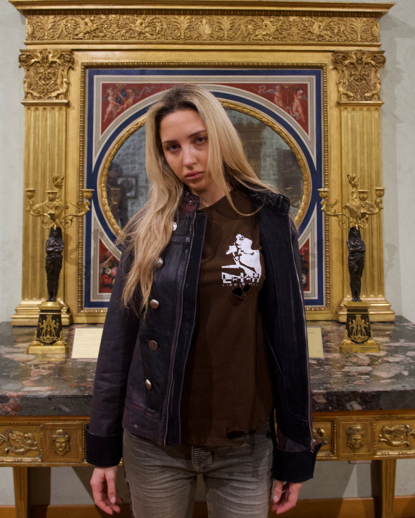 ARTISANAL BROWN PRINT T-SHIRT