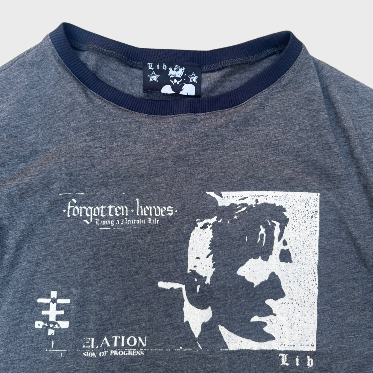 FORGOTTEN HEROES THIN COTTON T-SHIRT